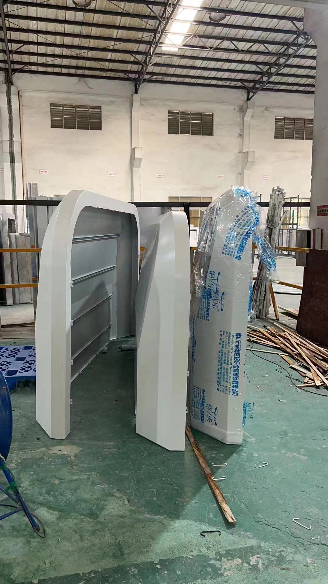 東營太空艙板外殼
